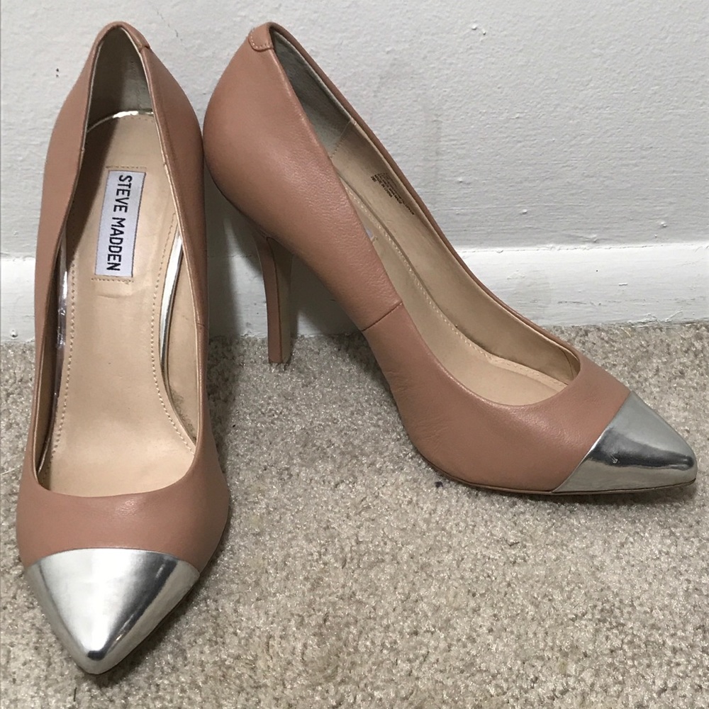 Steve Madden Ilission nude pointed toe heels 9.5M